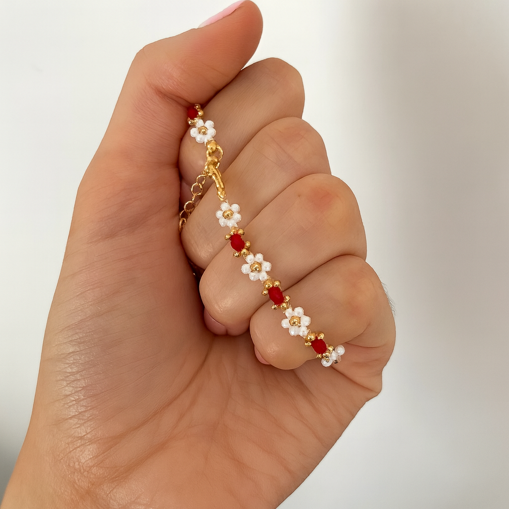 Luma™ Daisy Bracelet