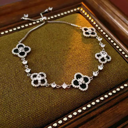 DGTQYQ Cherry Blossom Pink Mother of Pearl Clover Bracelet, Inlaid with Micro Zirconia, Hollowed Out Design Color Lucky Bracelet
